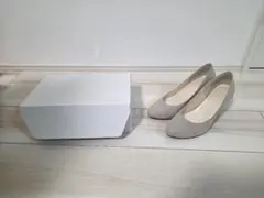 ワールド　やわここちハイヒール　パンプス70　一度だけ使用のサムネイル