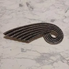 【遺品整理】ヴィンテージ　ブローチ　　シルバー系