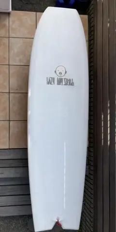 73さん　専用　LAZY BOY SKILL サンデーキラー ホワイト6’4ft 無敵テイクオフでスタイリッシュに乗りこなす〜！！ | ご購入