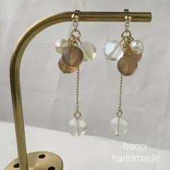 #452 ルナフラッシュブラウン、ホワイト×淡水パールピアス/イヤリング変更可能