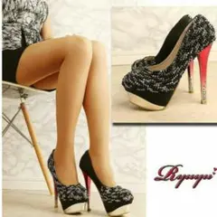 最終値下げ！！小粒パールビジューヒール