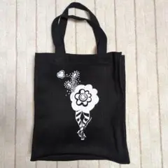 グラントイーワンズ　黒い花柄エコバッグ　中古