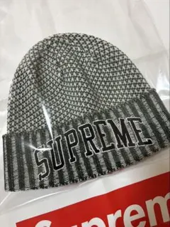 Supreme black ark beanie - メルカリ