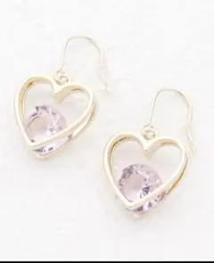 ハート型フープピアス 金色 薄紫色