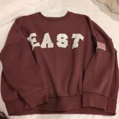 EASTロゴ入りバーガンディトレーナー