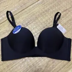 ★★★新品未使用！エメフィール　超盛ブラ　黒★★★