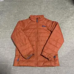 patagonia オレンジダウンジャケット