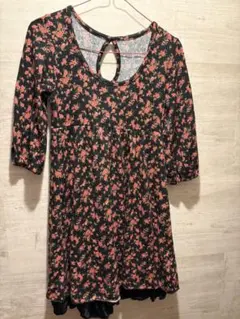 セシルマクビー 花柄 ミニワンピース