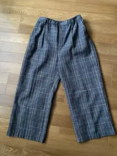 グレー系チェック柄ワイドパンツ