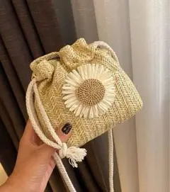花デコレーション　わら編みバッグ