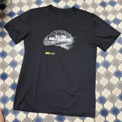 ナイキ　Tシャツ