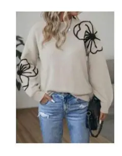 薄手長袖ニット 花刺繍 ホワイト