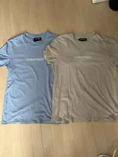 Calvin Klein 青・ベージュ Tシャツ M 2枚セット