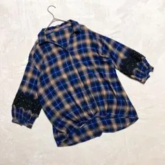 Lutique ＊ チェック柄スキッパーブラウス 袖レース 七分袖 M 青系