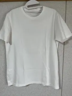 UNITED TOKYO ☆ホワイト ☆半袖Tシャツのサムネイル
