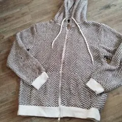 ITEMS URBAN RESEARCH ヘリンボーンパーカー