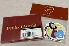 TWICE Perfect World フォトカードセットとステッカーセット