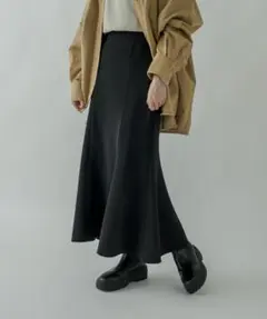 ミスティック　ストレッチマーメイドスカート　ブラックのサムネイル