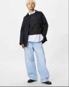 ユニクロ　バギーカーブジーンズ　28