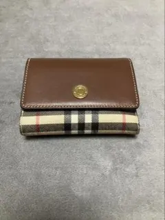 BURBERRY 二つ折り財布のサムネイル