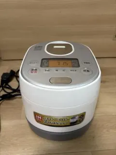 ※引き取り限定※IRIS OHYAMA IH炊飯器 3合炊き 本体のサムネイル