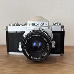 Nikomat 一眼レフ　アンティークカメラのサムネイル