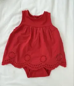 ベビーギャップ　赤い　刺繍入りワンピース 70