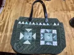 緑色キルティングパッチワーク　バッグ　お遊戯バッグ