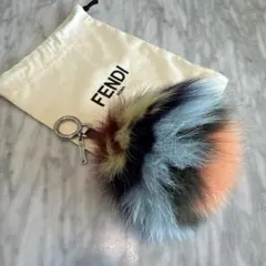 FENDI ポンポンチャーム キーホルダー