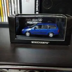 MINICHAMPS フォード フォーカス ステーションワゴン 1/43のサムネイル