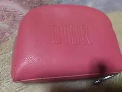 Dior ピンクポーチ 星型チャーム付き
