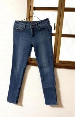 Item thumbnail for item 1ad12ed5-986c-412b-b11f-6c265d768d52