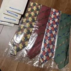 再値下げ　ネクタイ 4本　絹100 新品未使用