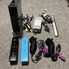 Wii 本体 + リモコン+ ヌンチャク