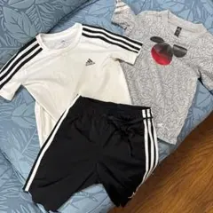 adidas Tシャツとショートパンツセット