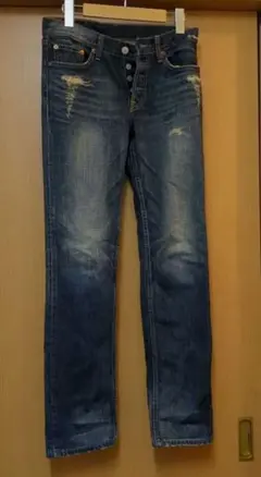 Levi's 501 フィット デニムパンツ chara xx