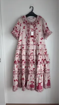 新品タグ付き】ピンクハウス チェリーズプリントフリルワンピース 