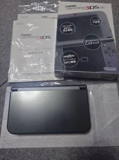 美品　Newニンテンドー3DS LL メタリックブラック