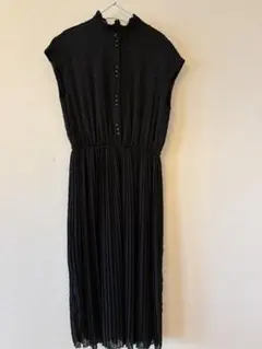 【美品】フレンチスリーブワンピース｜結婚式｜パーティーのサムネイル