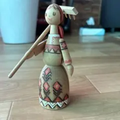 木製人形 農作業モチーフ ロシアのサムネイル
