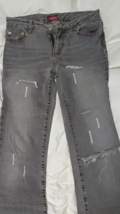 ＩＮＧＮＩ　ダメージ ジーンズ　サイズM