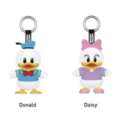popmart ミッキーファミリー　ぬいぐるみキーホルダード　ドナルド　デイジー