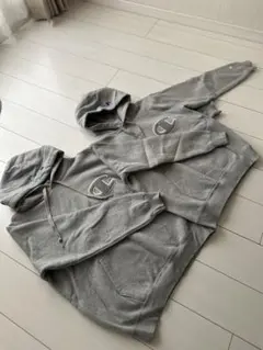 Champion グレー X-LARGE とMEDIUMパーカーセット