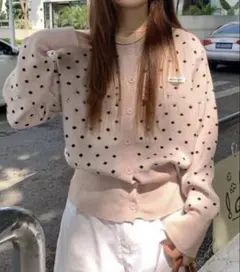 限定値下げ！ 新品未使用　ピンク ドット柄 オフショルダー ニット