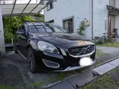 再出品！ ボルボv60‼️車検残１年‼️のサムネイル