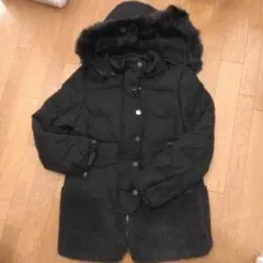 ファー付きフード 黒 ダウンジャケットのサムネイル
