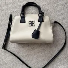 Chico チコ　ベージュ 取り外し可能ショルダーバッグ