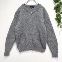 グレー カーディガン