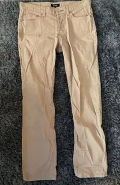 Burberry チノパン