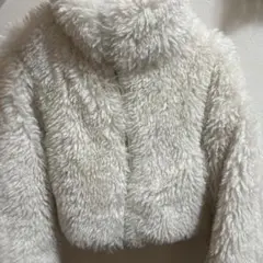 ホワイトファークロップドジャケット